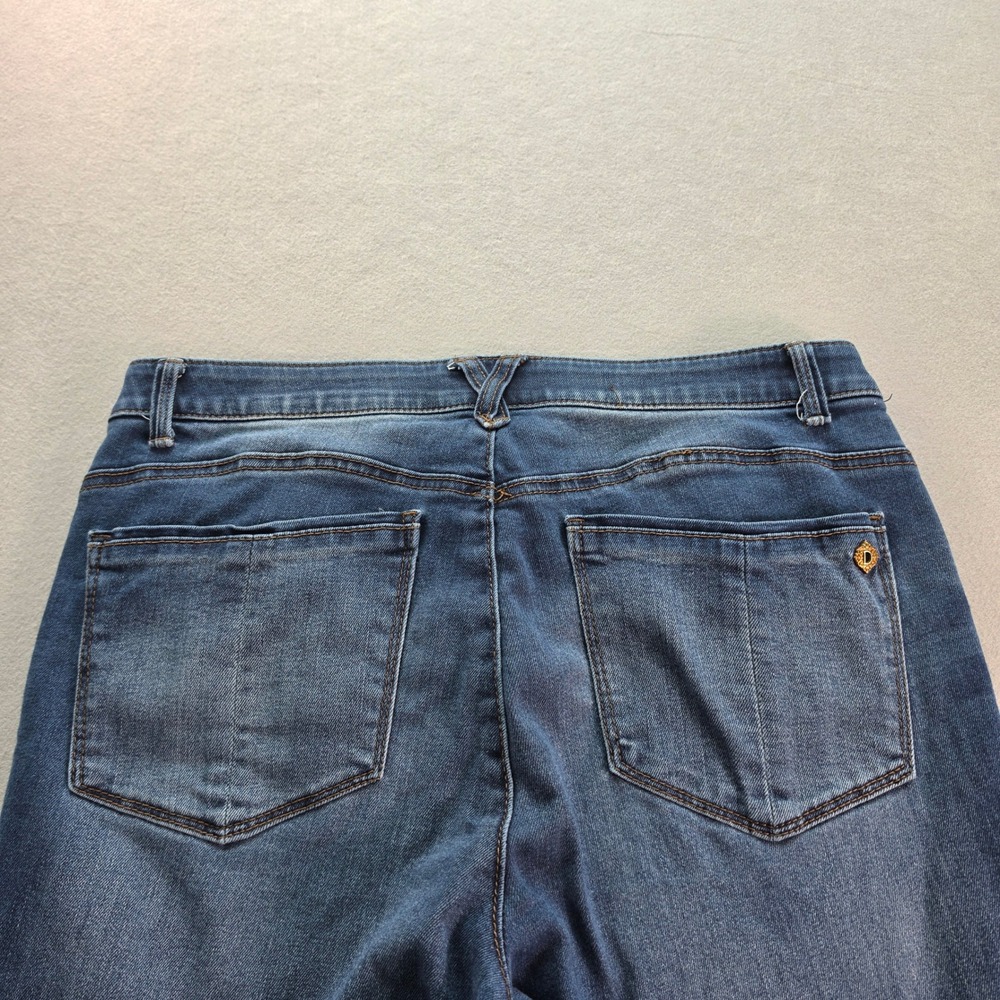 Democracy Absolution Straight Leg Cuffed Girlfriend Jeans Wash Stretch | 12 - Picture 5 of 8